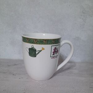 4PC Royal Norfolk White Garden Mug with Green Ivy and Gold Details